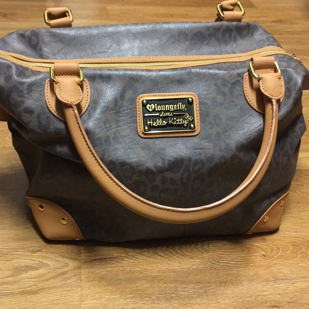 Loungefly love hello kitty